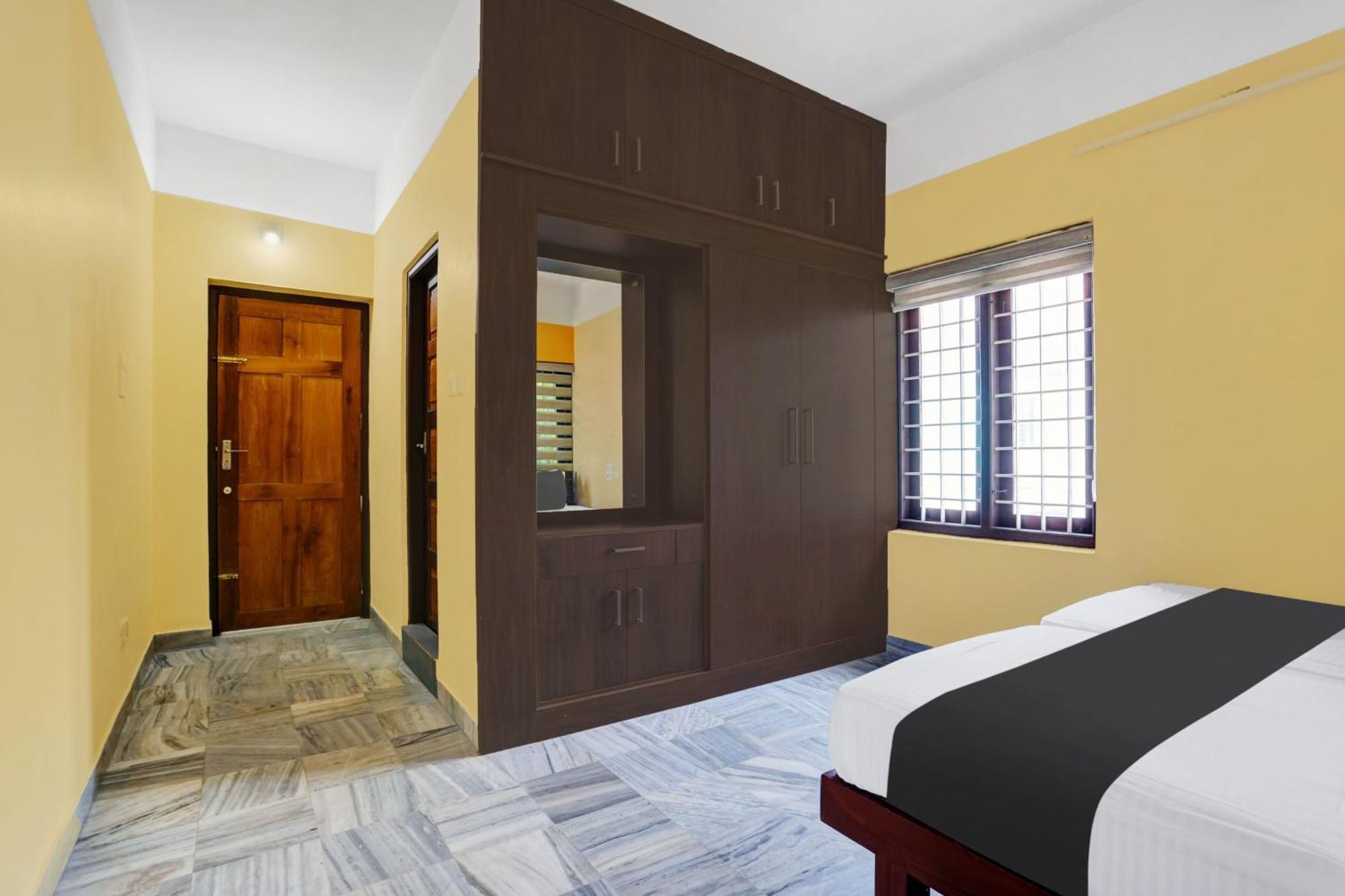 Super Hotel O Lm Residency Thiruvananthapuram Ngoại thất bức ảnh